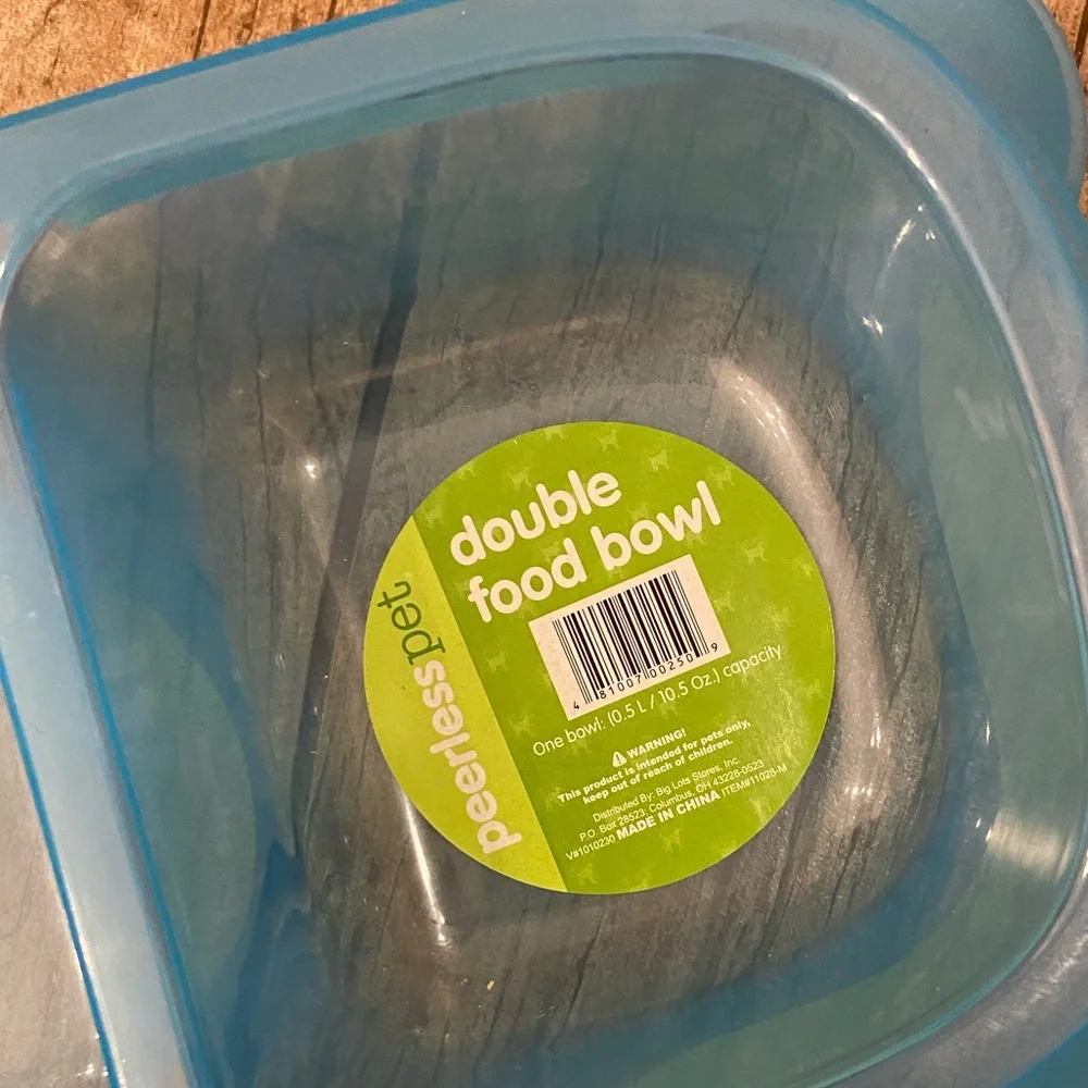 Double Food Bowl- Blue- NWT